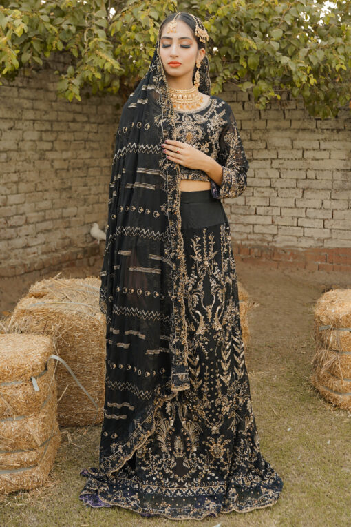 MARINA BLACKWOOD LEHNGA