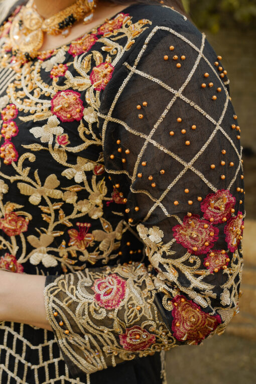 BLACK Rose Maxi Embroidery - Image 4