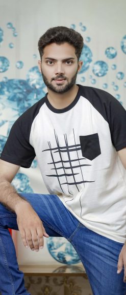 Grid Graphic T-Shirt